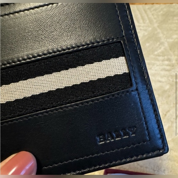 Bally Tollen Leather Bi-fold Wallet - Picture 3 of 8